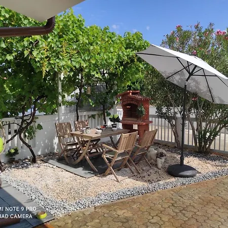 Morgan Holiday home Vir